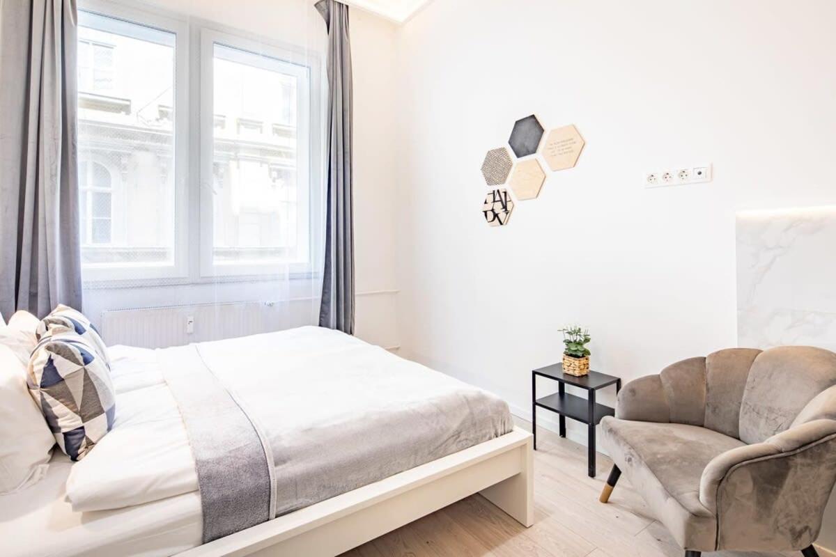 Ultra Central - New - Comfy Studio Budapest Exterior photo